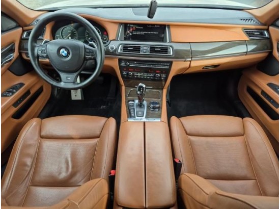 2016 BMW 750 LXI