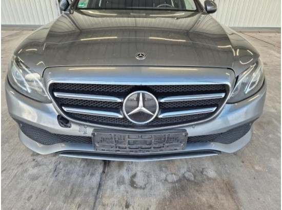 2019 Mercedes-Benz E -Klasse T-Modell E 220 d 2019 Mercedes-Benz E -Klasse T-Modell E 220 d
