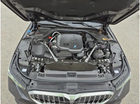 2025 BMW 5er Lim. 520 d M Sport