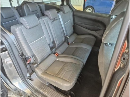 2017 Ford Grand Tourneo Connect Titanium