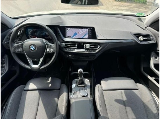 2023 BMW 1er Lim. 118i Sport Line