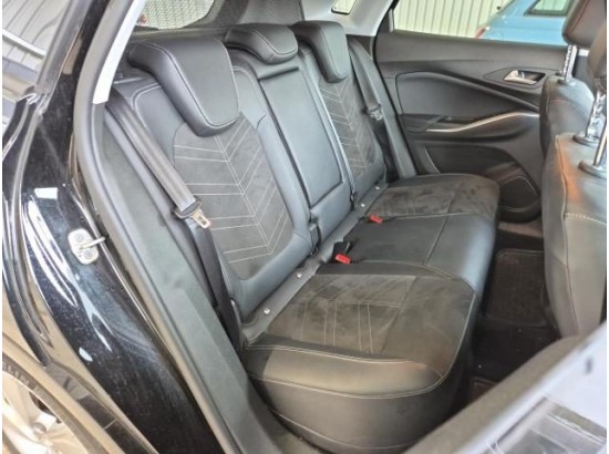 2022 Opel Grandland Ultimate Plug-in-Hybrid