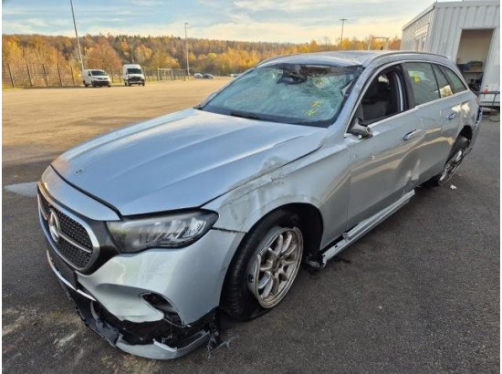 2025 Mercedes-Benz E -Klasse T-Modell E 220 d Avantgarde Advanced