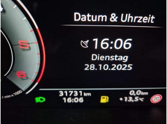 2025 Audi A6 Avant 45 TDI quattro S line