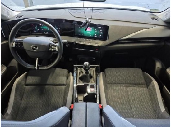 2024 Opel Astra L Sports Tourer Business Edition 2024 Opel Astra L Sports Tourer Business Edition