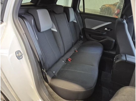 2024 Opel Astra L Sports Tourer Business Edition 2024 Opel Astra L Sports Tourer Business Edition