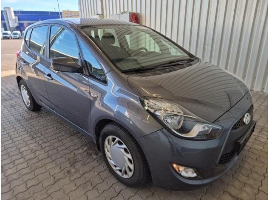 2017 Hyundai ix20 blue YES!