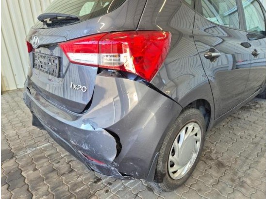 2017 Hyundai ix20 blue YES!