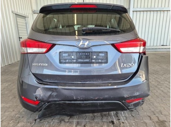 2017 Hyundai ix20 blue YES!