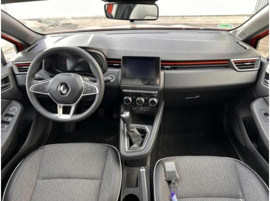 2022 Renault Clio V Intens