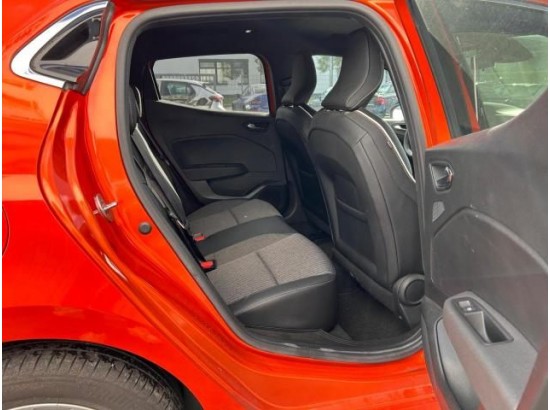 2022 Renault Clio V Intens