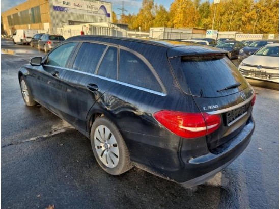 2015 Mercedes-Benz C-Klasse C300