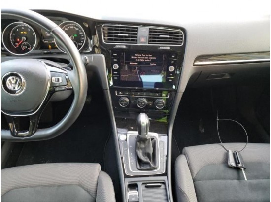 2018 Volkswagen GOLF VII Highline BMT/Start-Stopp