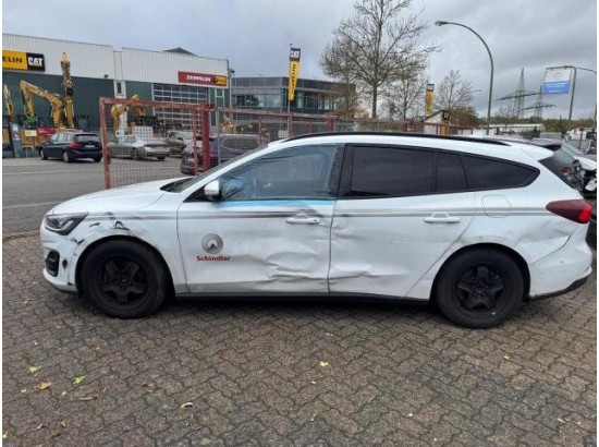 2022 Ford Focus Turnier Cool & Connect 2022 Ford Focus Turnier Cool & Connect