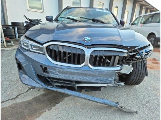 2025 BMW 3er Touring 330i xDrive