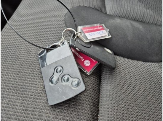 2021 Renault Trafic Kasten L1H1 3,0t Komfort 2021 Renault Trafic Kasten L1H1 3,0t Komfort