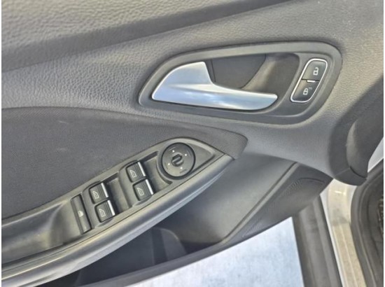 2015 Ford Focus Turnier Trend
