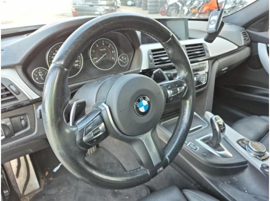 2016 BMW 3er Touring 330 d xDrive M Sport
