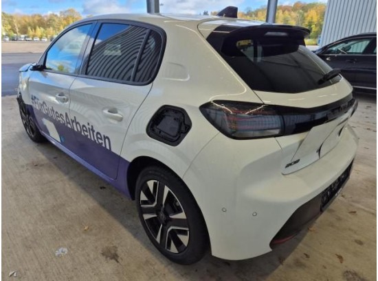 2025 Peugeot 208 Allure