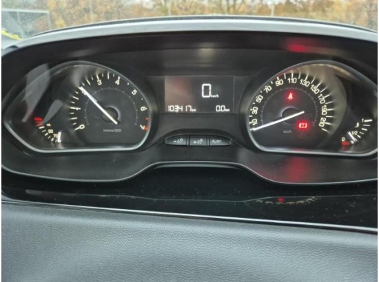 2015 Peugeot 208 Active