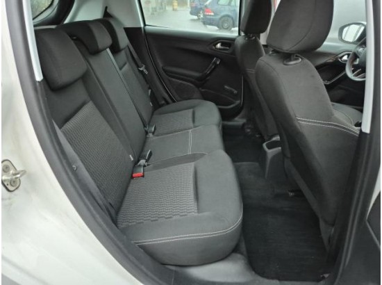 2015 Peugeot 208 Active