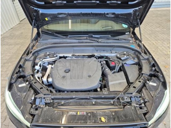 2025 Volvo XC60 Plus Black Edition AWD