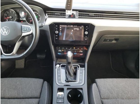 2024 Volkswagen Passat Variant Business