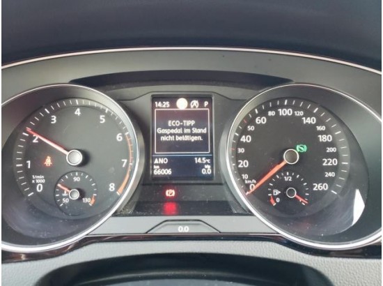 2024 Volkswagen Passat Variant Business