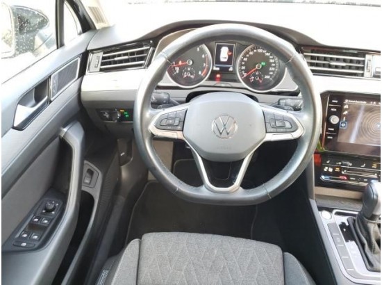 2024 Volkswagen Passat Variant Business