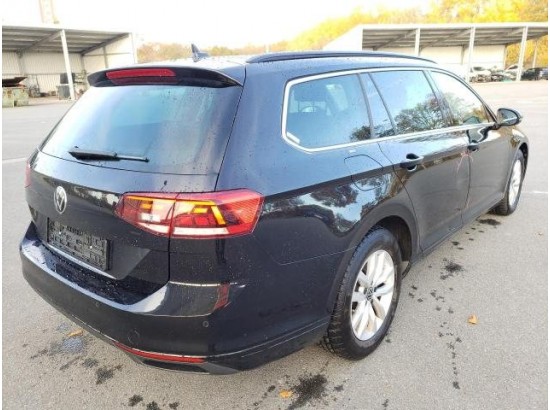 2024 Volkswagen Passat Variant Business