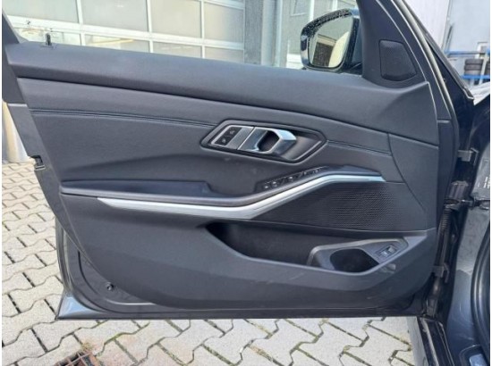 2020 BMW 3er Touring 320d M Sport