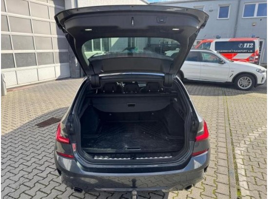 2020 BMW 3er Touring 320d M Sport