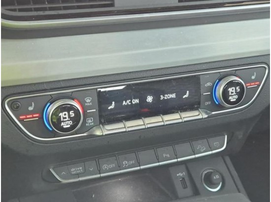 2025 Audi Q5 40 TDI quattro S line