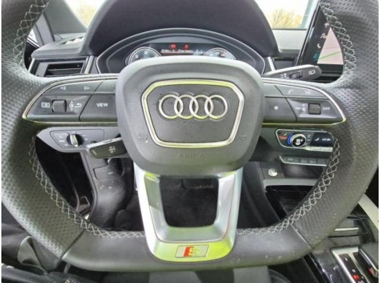 2025 Audi Q5 40 TDI quattro S line