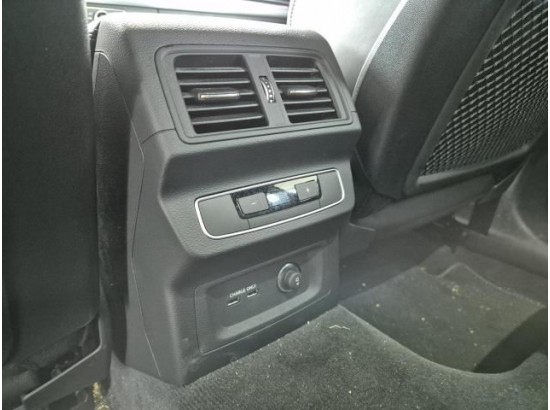 2025 Audi Q5 40 TDI quattro S line