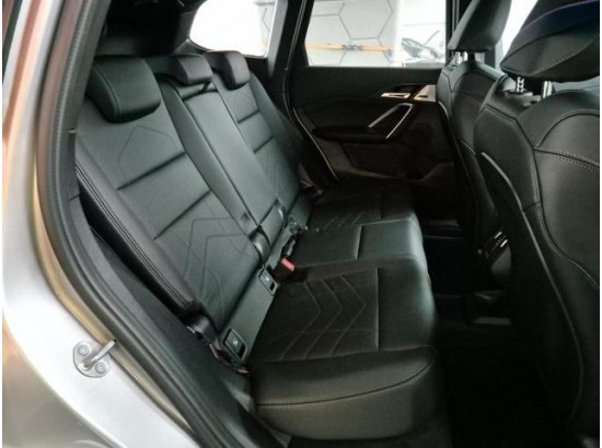 2024 BMW iX1 30 xDrive M Sport