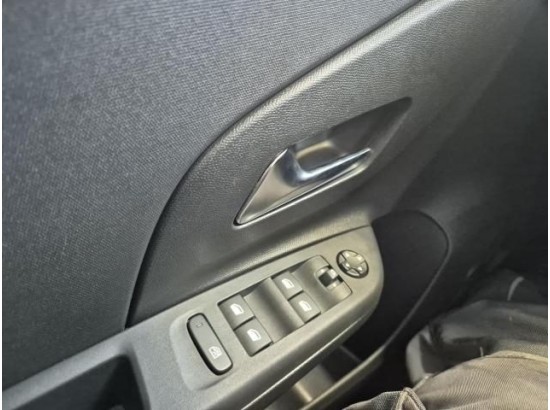 2023 Opel Corsa F Edition