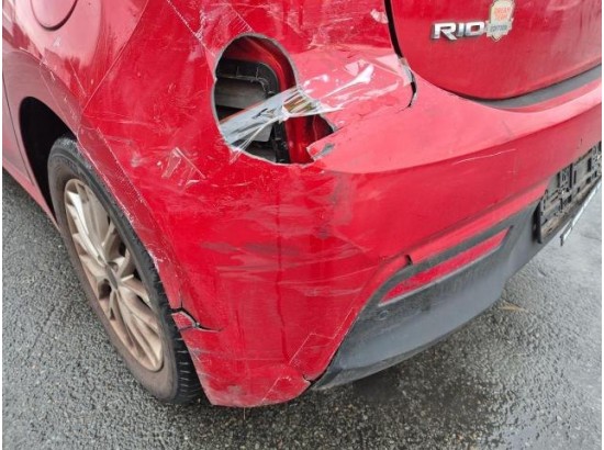 2017 Kia Rio Dream Team