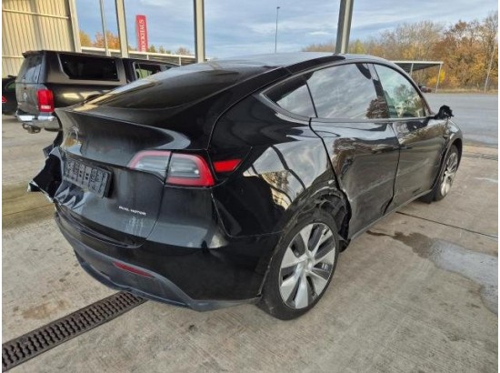 2022 Tesla Model Y Performance Dual AWD