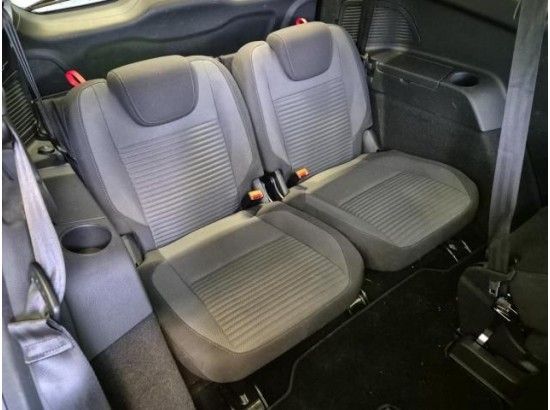 2017 Ford Grand C-Max Titanium