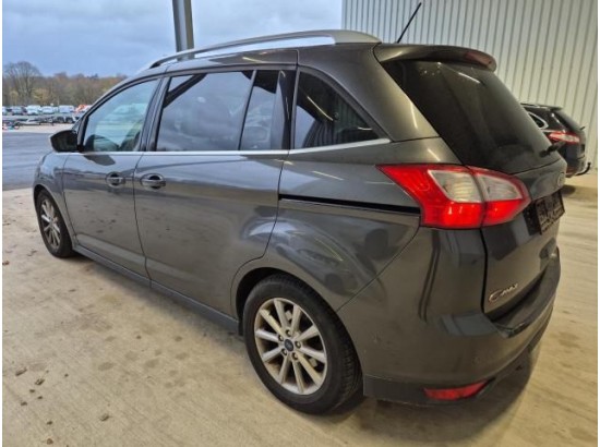 2017 Ford Grand C-Max Titanium