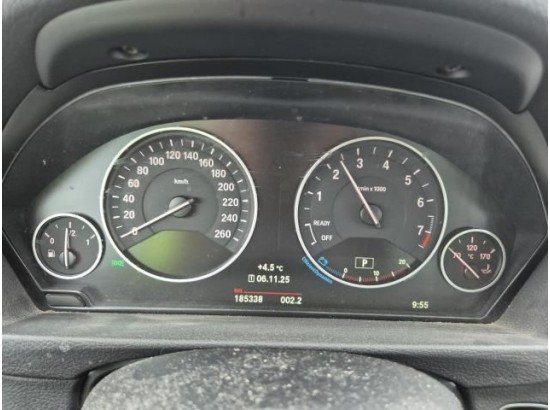 2017 BMW 3er Touring 320i Advantage