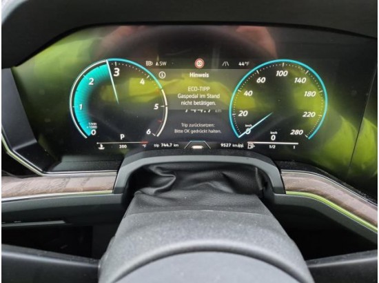 2025 Volkswagen Touareg 3.0 TDI 170 kW 4Motion Elegance