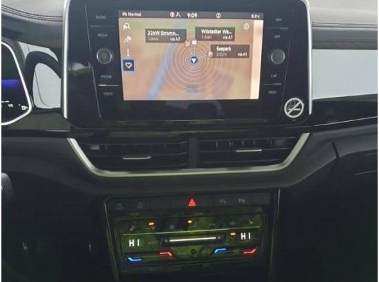 2025 Volkswagen T-Roc R-Line