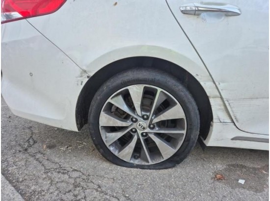 2017 Kia Optima Spirit