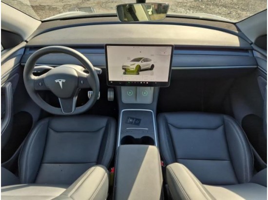 2024 Tesla Model Y AWD Performance Dual