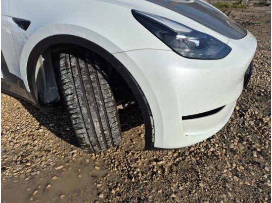 2024 Tesla Model Y AWD Performance Dual