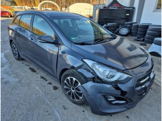 2016 Hyundai i30 cw blue Trend