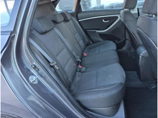 2016 Hyundai i30 cw blue Trend