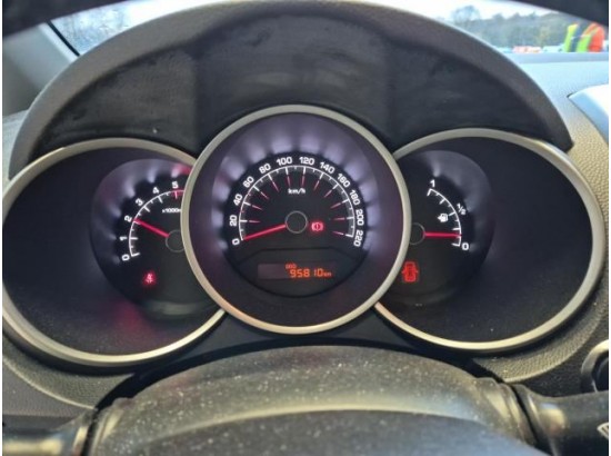 2016 Kia Venga UEFA Euro 2016